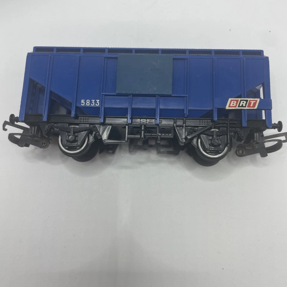 Triang Hornby Train lot- Freight Wagon, Flat Bed, Bulk Grain Hopper USA Ship - Image 3 of 4