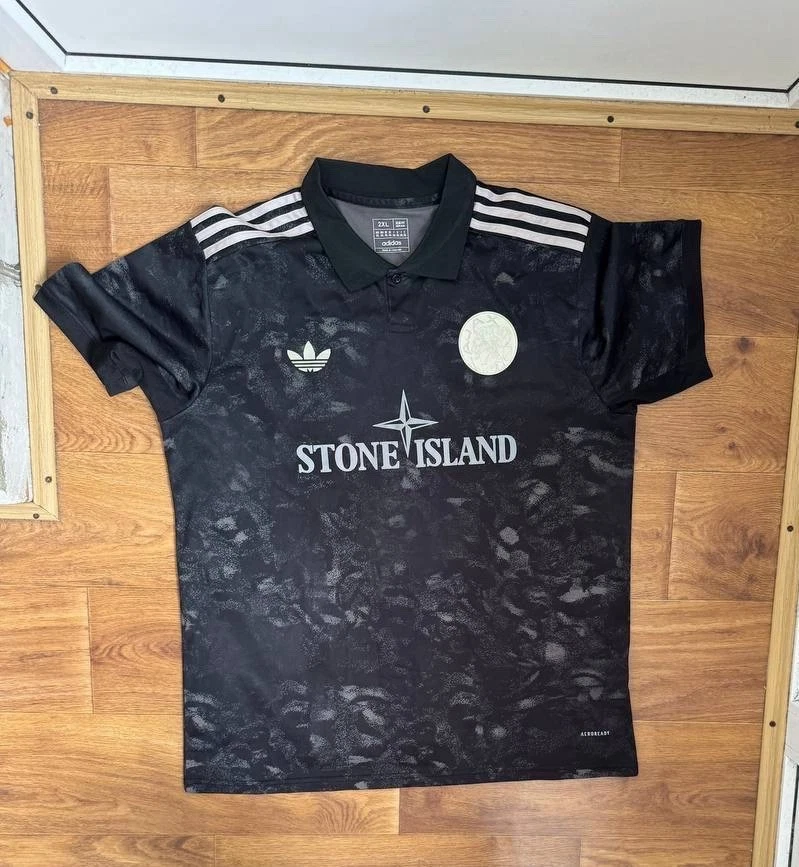 Size 2XL Ajax Amsterdam International Club Soccer Fan Jerseys for