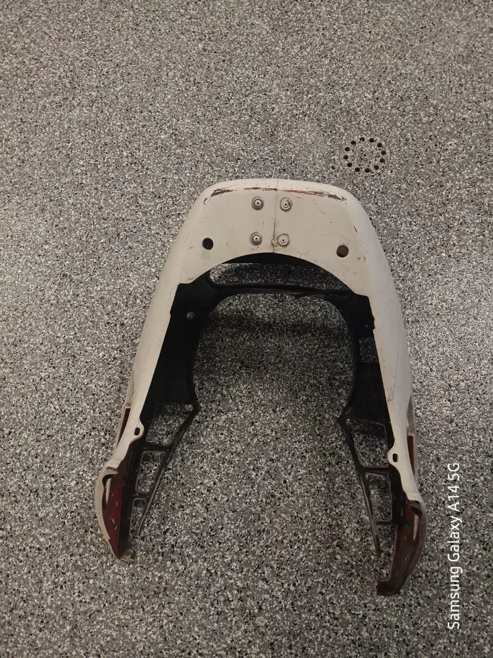 Carenado superior 84/85 Yamaha Fj 1100 OEM Foto 4 de 4