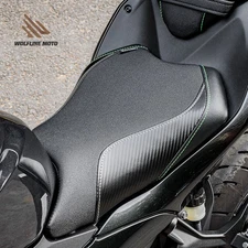 WOLFLINE Moto Comfort Driver Seat Cushion For Kawasaki Ninja 500 Z500 2024-2026