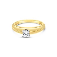 Diamond Solitaire Engagement Ring