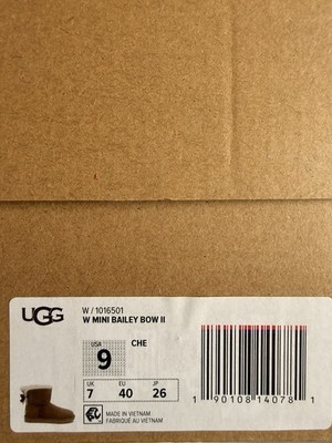 UGG brand Women's Mini Bailey Bow II Chestnut Soft Ankle Boots size 9