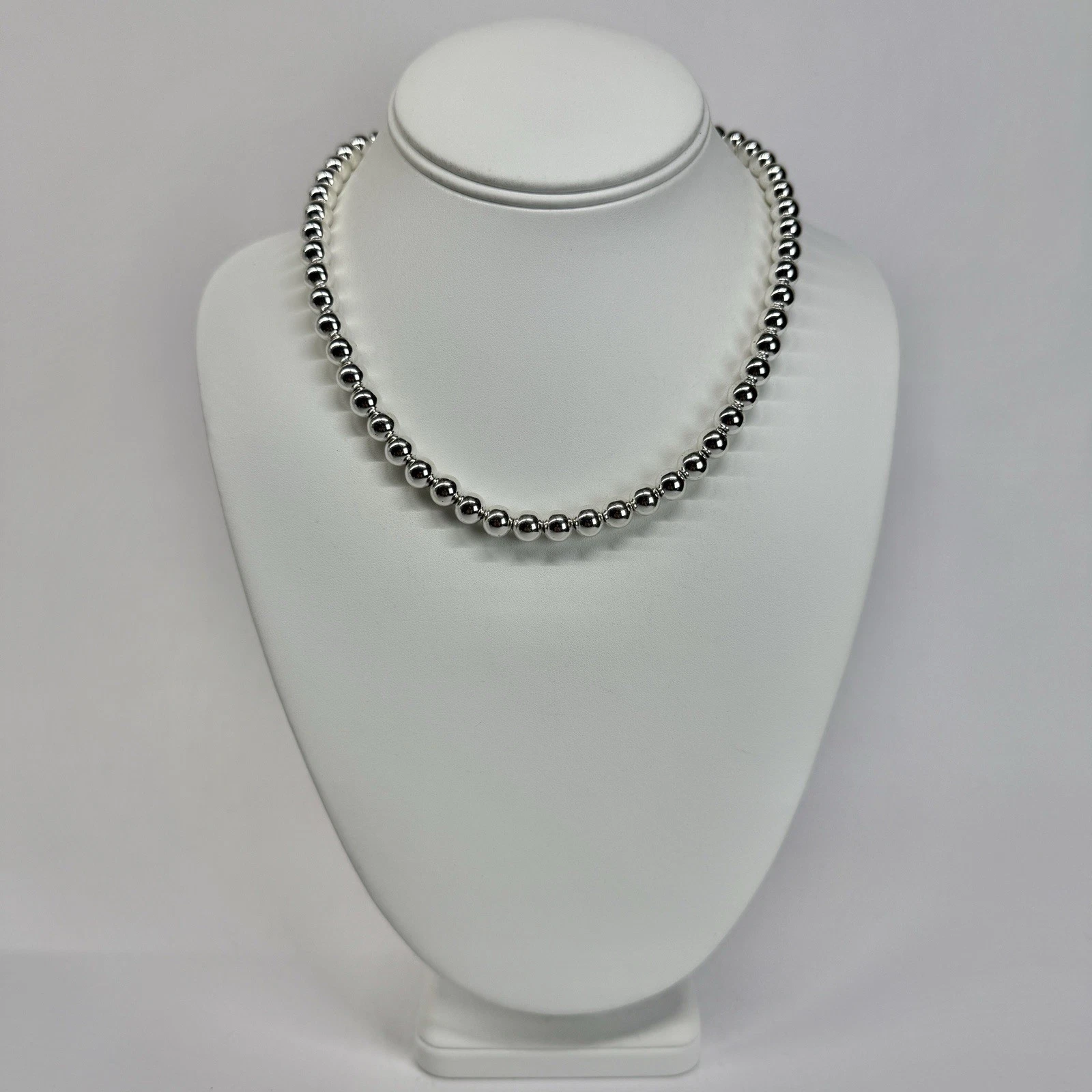 346 Brooks Brothers Ball Bead Chain Silver Tone Vintage Necklace Jewelry N596
