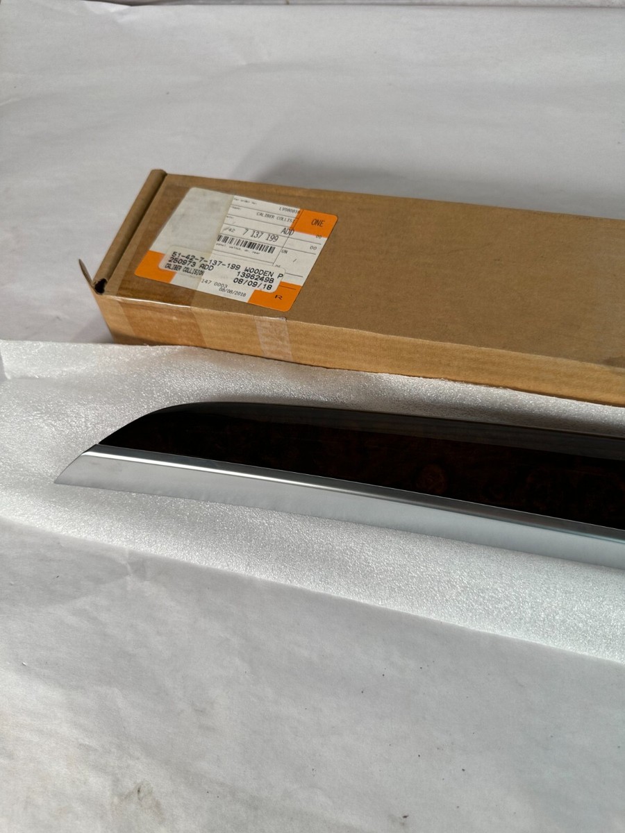 2007 - 2011 2012 2013 BMW X5 E70 Left Rear Door Walnut Trim 
