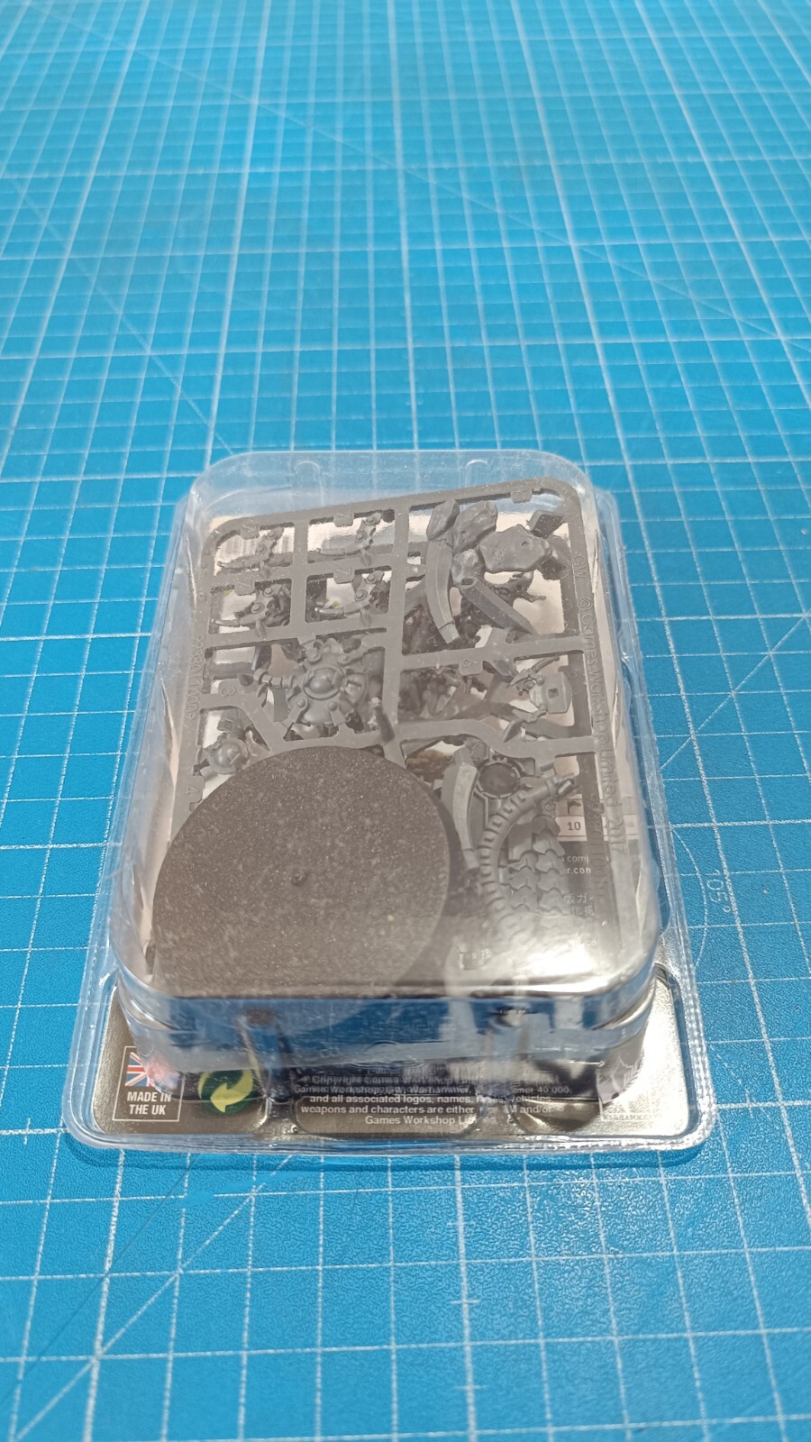 Thumbnail - Warhammer 40k - Necron Cryptek