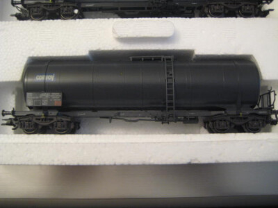 Marklin HO 47886-02 NS ''Convoy'' Petroleum Oil Tank Car - LN- Era V