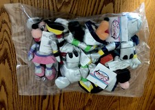 DISNEY ASTRONAUT SPACEMAN  SET OF 5  MINI BEAN BAG 17973 ORIGINAL DISNEY BAG