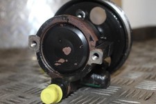 Pompe direction assistée Nissan KUBISTAR