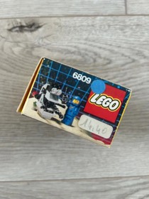 LEGO Space 6809 XT-5 and Droid (1988) New and Sealed Classic Space Legoland.
