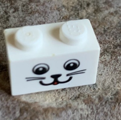 New LEGO Cat Face Brick Tongue Out White Kitty Build a Pet Head Whiskers Friends