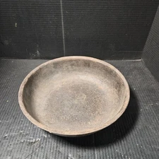 RARE EARLY 18th 19th C. ANTIQUE 11" CAST IRON BOWL Hearth Cooking Primitive