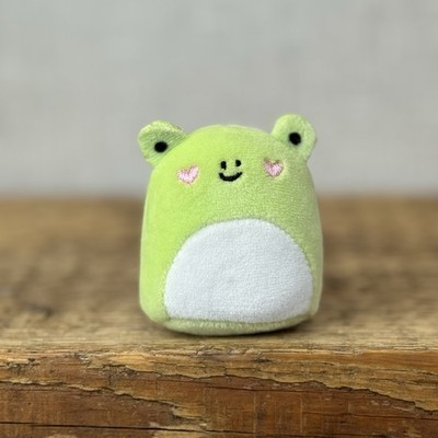 Squishmallow Squishville - Wendy Mini Green Frog Heart Cheek (Multi Buy Rabatt)