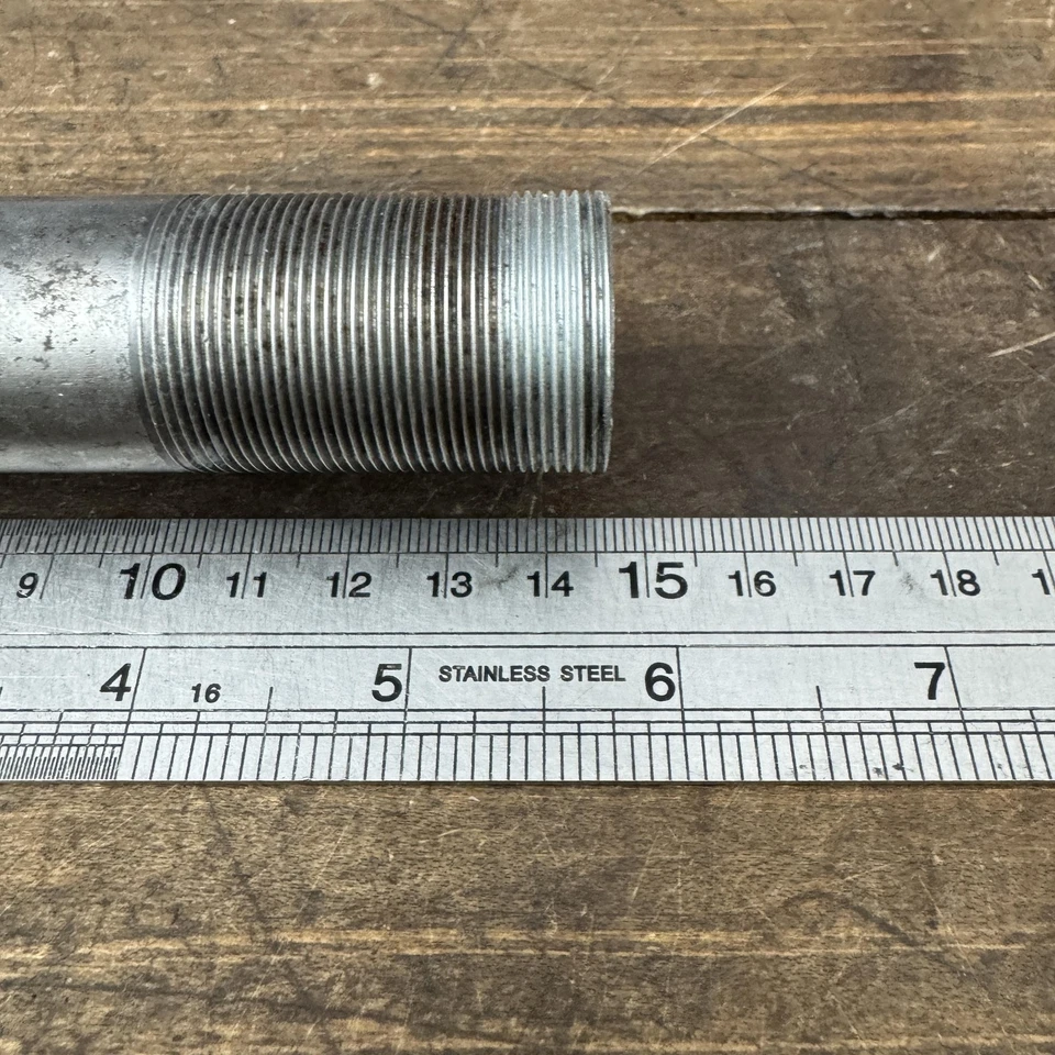 Kinesis Carbon Composite Fork 1in Threaded Steerer SHORT Road Bike Small 585g - Image 4 of 4