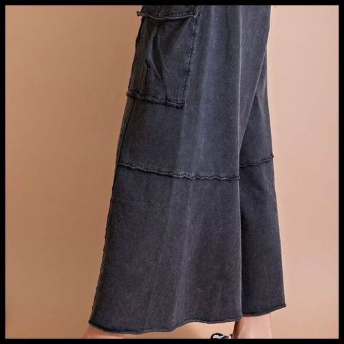 EASEL SIZE S-L Cargo Utility Style Mineral Washed Pant Raw Seams Wide Flared Leg - Picture 5 of 14