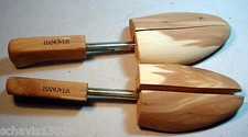 Cedar Hard Wood Adjustable Hanover Shoe Stretcher Pair Vintage Condition