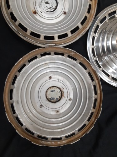 1963 Ford Galaxy 500 Hubcap, set of 3, original OEM. 14" - Picture 11 of 15