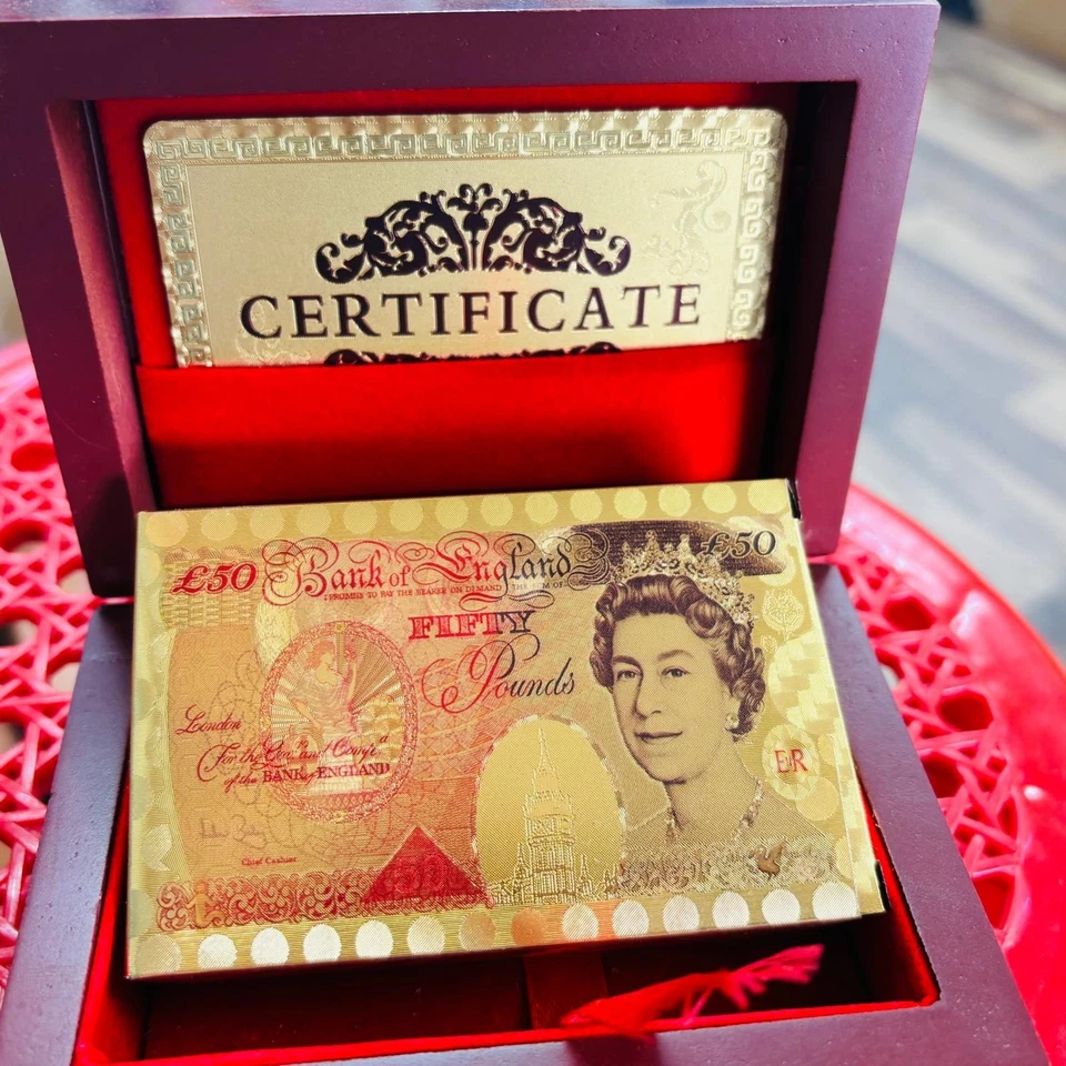 24k Gold Plated Playing Cards Full Poker Deck 99.9% Pure Wooden Gift BOX UK - Image 2 of 4