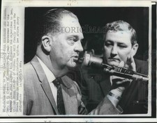 1968 Press Photo Senator A. C. Clemons and William Brown of Louisiana at Meeting