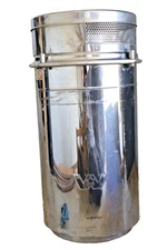 2014 Western Star SF chrome air breather. Minor dents S/N A130148