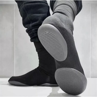Kanye West Yeezy YZY Pods Black Size (US Men's Shoe Sock