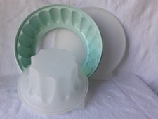 Vintage Tupperware Jel N Serve Jello Mold Green Holiday Fruit Salad Dessert