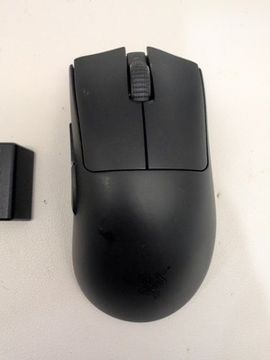 Razer DeathAdder V3 Pro Wireless Gaming Mouse With Hyperpolling