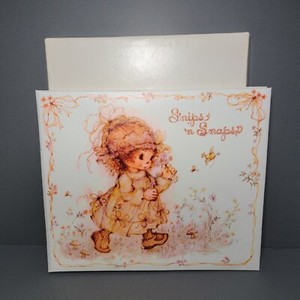Vintage 1974 Hallmark 16 Yellow Pages 11”x9” Scrapbook Little Girl