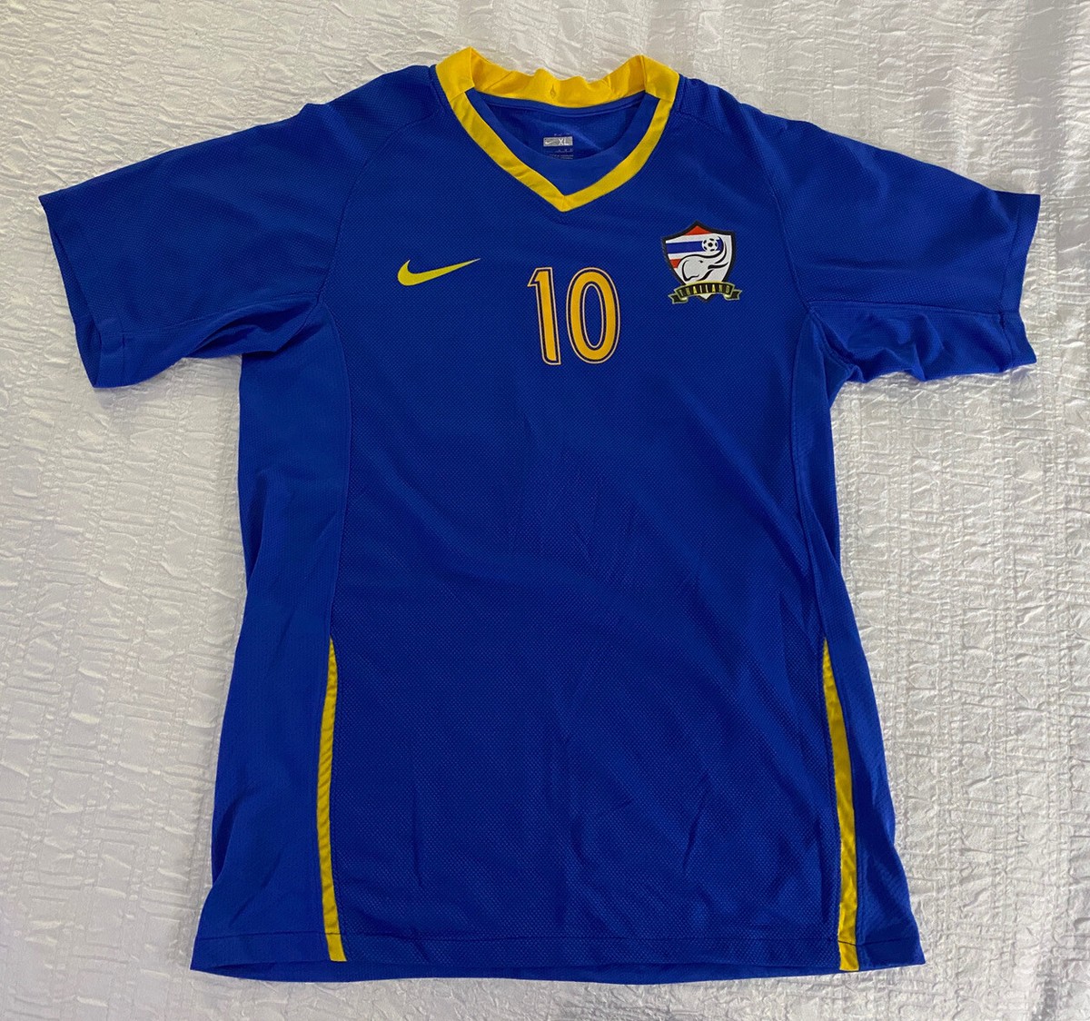 Thailand National Team Nike 2010 Away Soccer Jersey Narongchai Tum