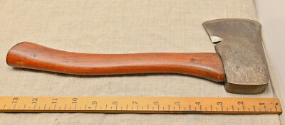  Vintage 1 lb. 6 oz. Plumb Camp Hatchet (INV P259)