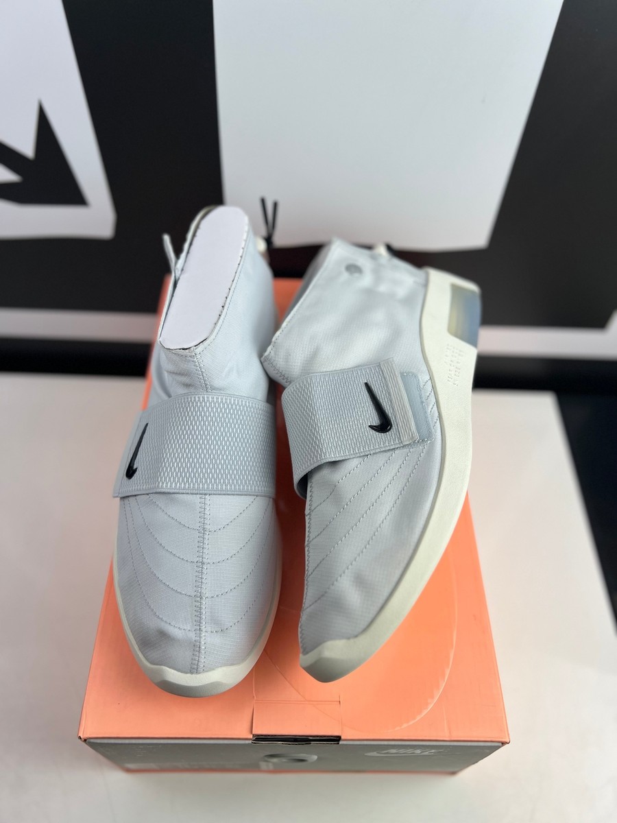 DS) Nike Air Fear Of God Moc Pure Platinum Sz 12M | eBay