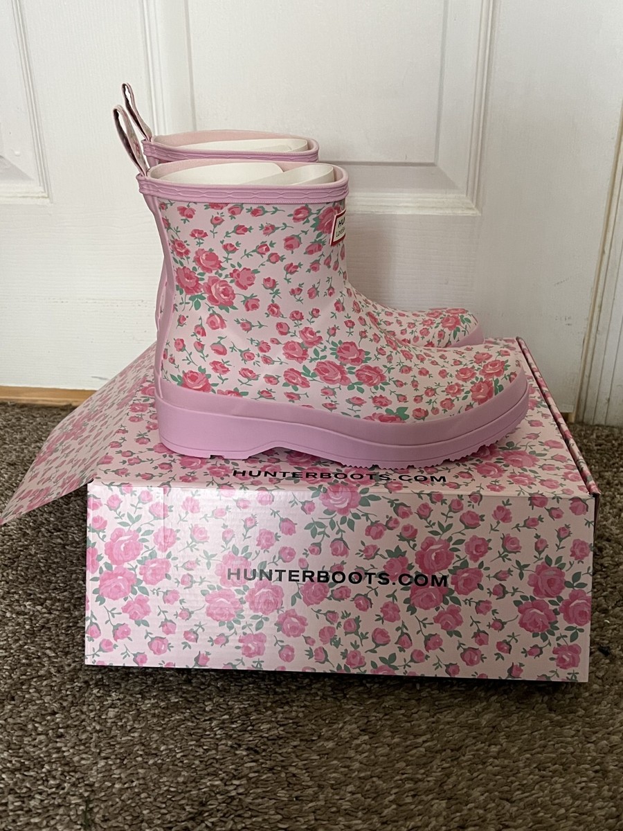 HUNTER ピンク ラバーショートブーツ Hunter x LoveShackFancy Women's PLAY™ Short Rose Heart Rain Boots