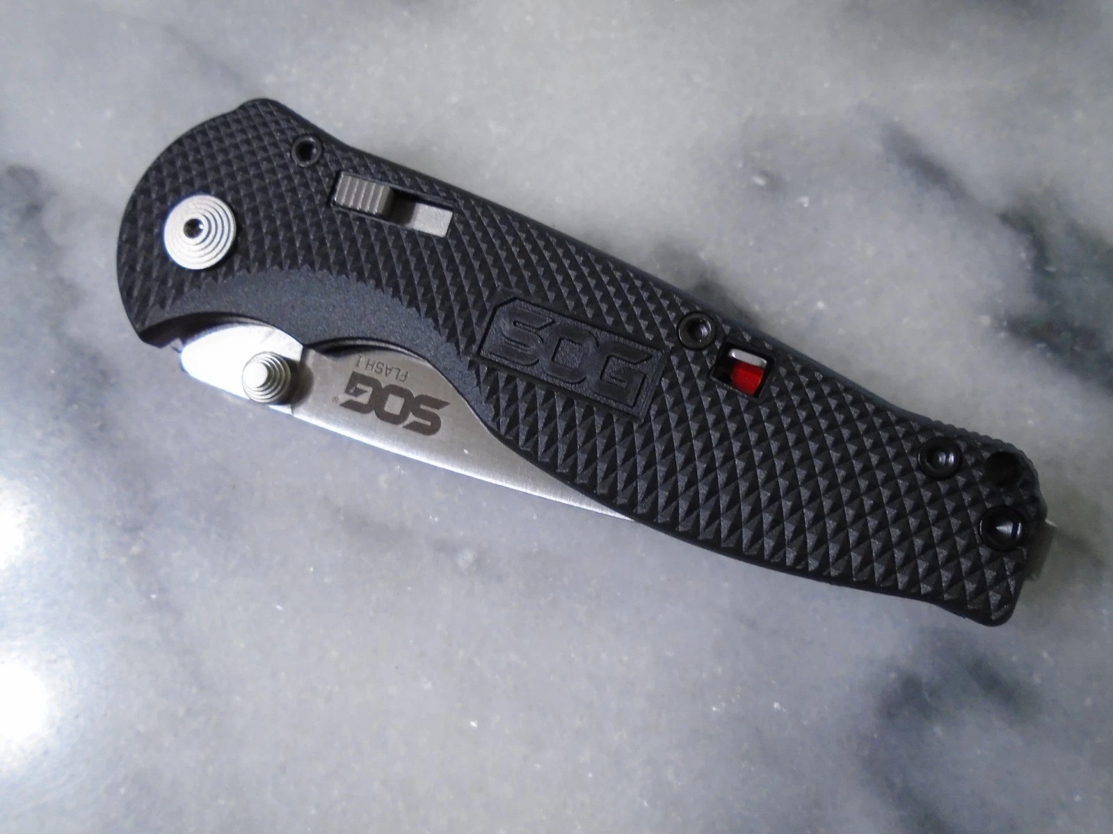 SOG Flash I Assisted Open Pocket Knife Slide Lock Folder 56-57 Aus-8 SOG-FSA-97 - product detail image 11