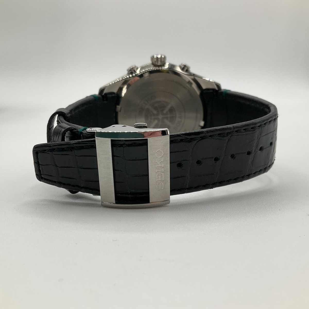 Seiko Astron GPS Solar 8X22 Titanium World Time 46mm Watch Box