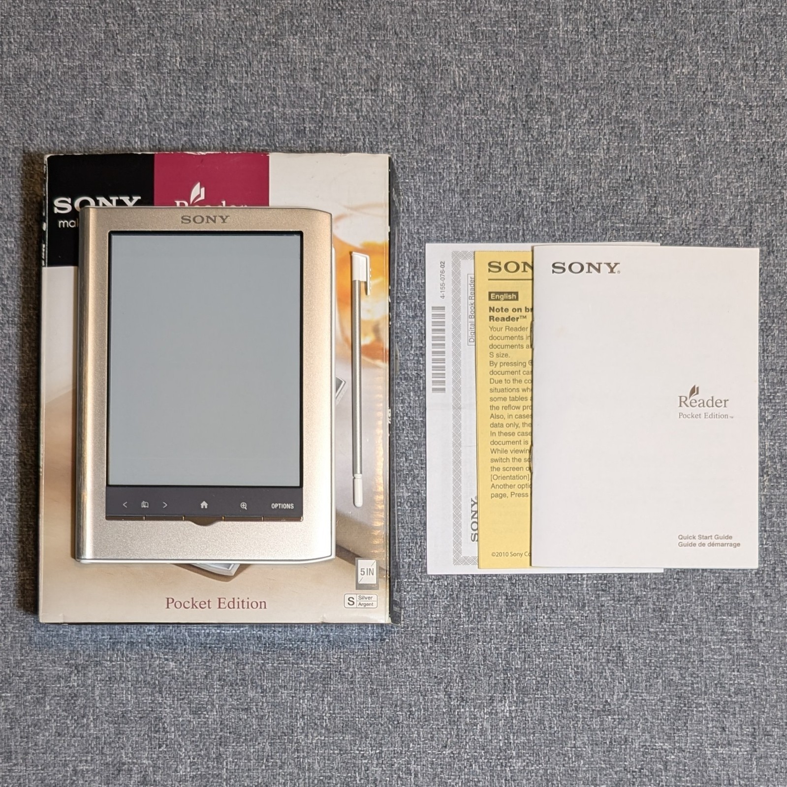 Silver Sony PRS-350 eReader with Original Box (AS-IS / Please Read Description)