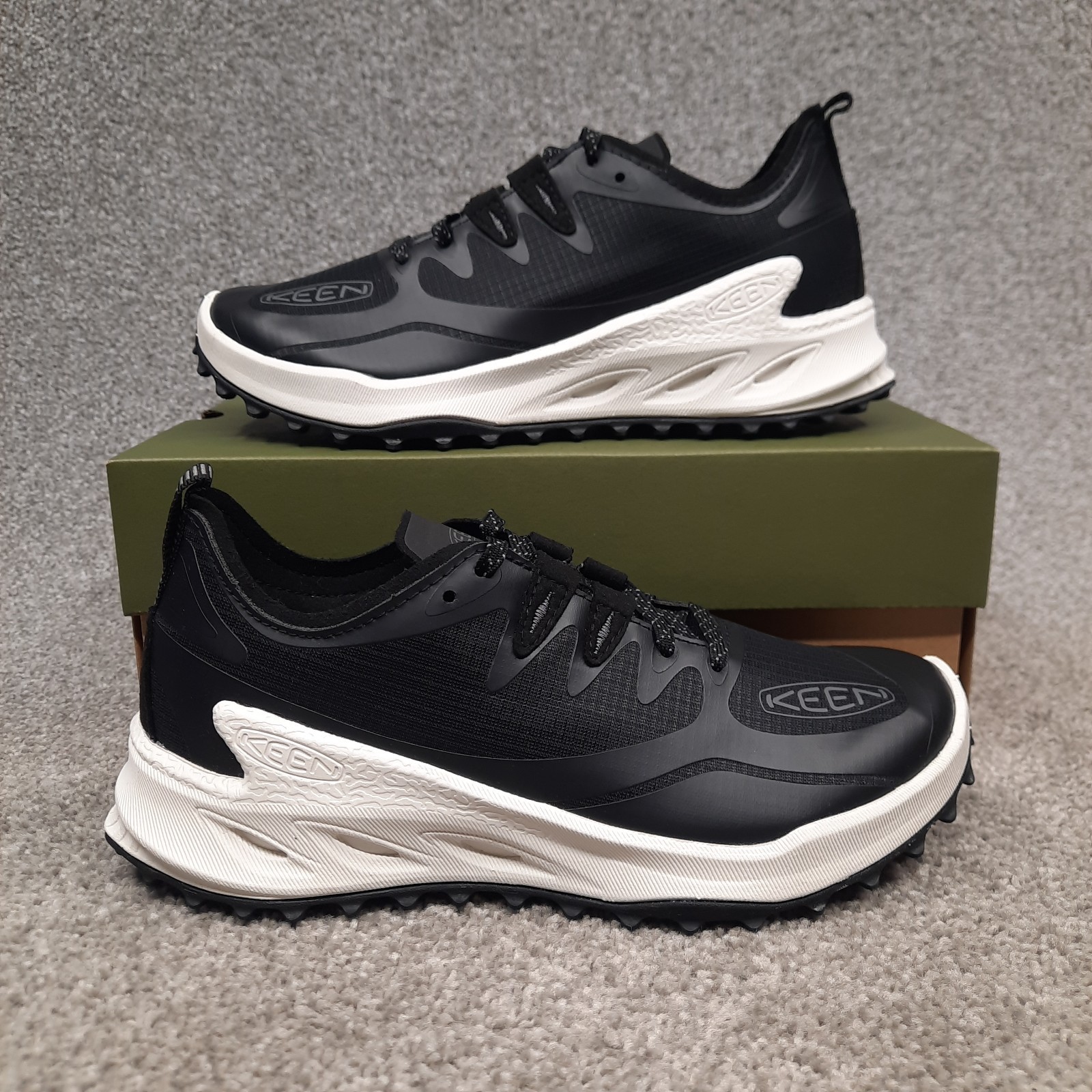 Scarpe da corsa Keen Zionic Speed Trail sneaker donna taglia 8 nere stringate basse