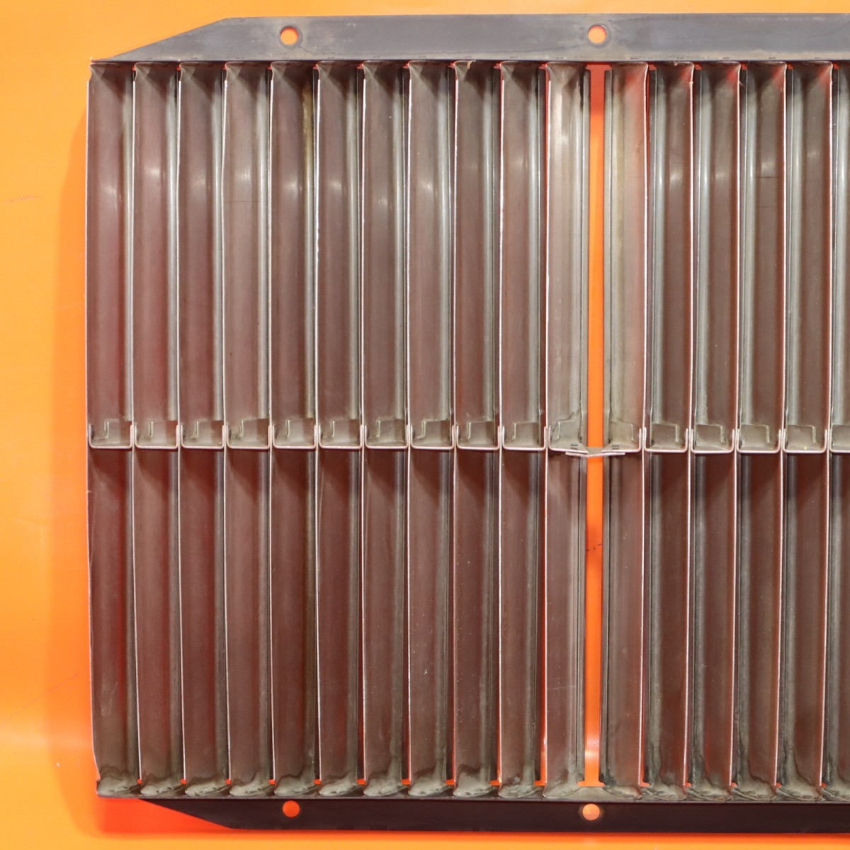 Rolls-Royce Silver Shadow Grille