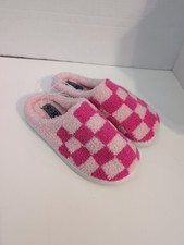 S R Pink and White Checkered Plush Slippers Women's Size 6 NEW
