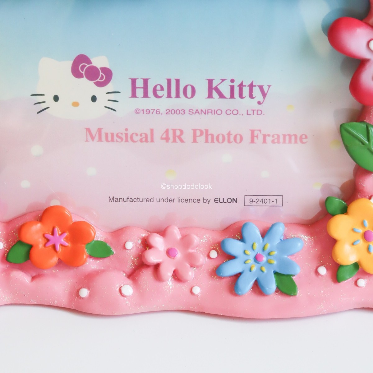 Sanrio Hello Kitty Vintage Ceramic Photo Frame 8