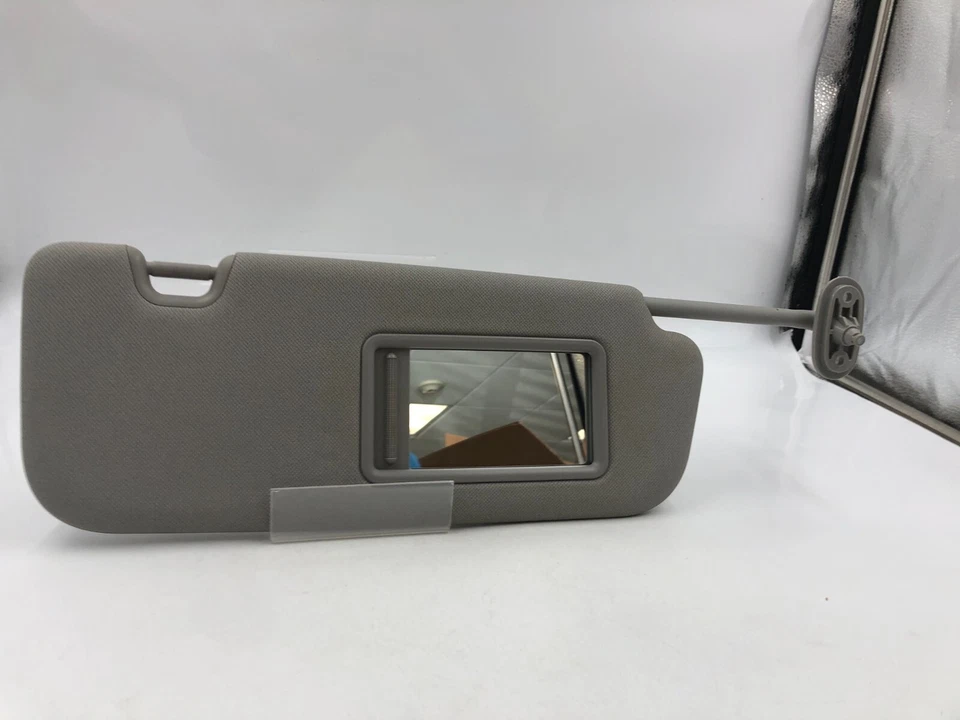 2014-2016 Kia Forte Koupe Passenger Sun Visor Sunvisor Gray OEM B01B15029 - Image 4 of 4