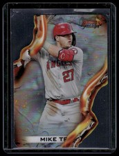 2021 Bowman's Best #HW-10 Mike Trout Heatwave Die Cut