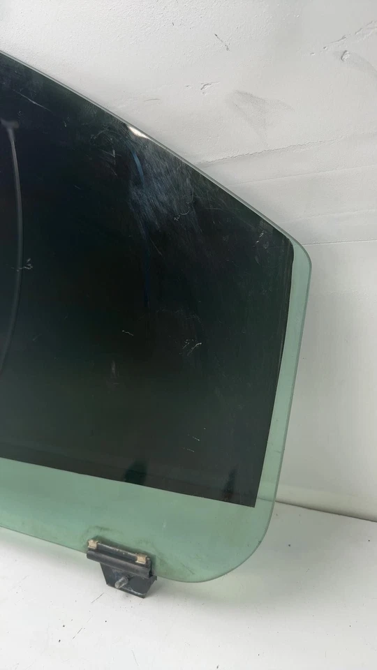 93 94 95 96 97 DODGE INTREPID Rear Door Glass/window Dodge Right - Image 4 of 4