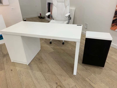 Sleek Office Or Home Desk Counter With Separate Side Table Counter With Separate Side Table