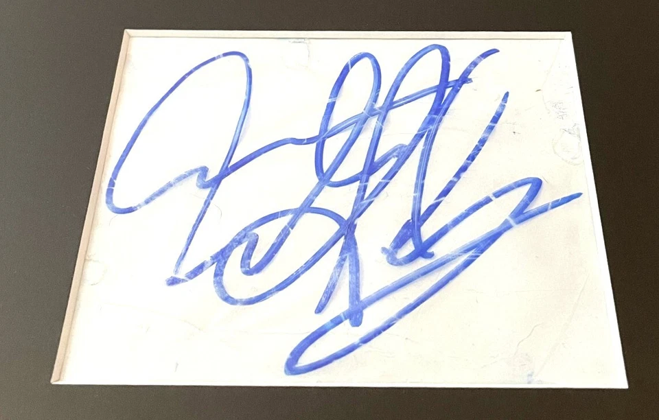 Dennis Rodman autographed signed framed Bulls 1996 Sports Illustrated cover JSA - Image 2 of 2