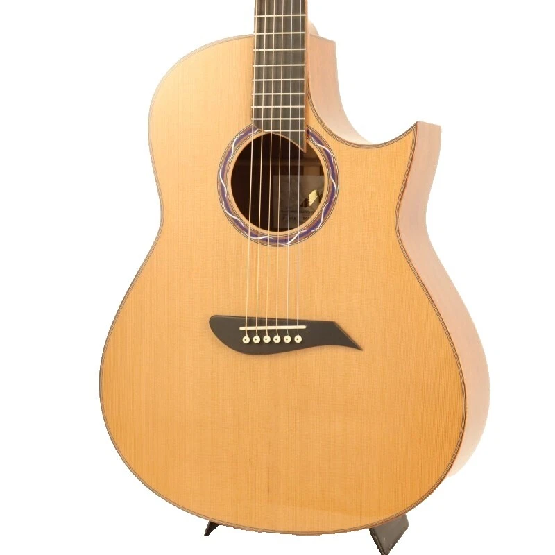 Morris Acoustic Guitars