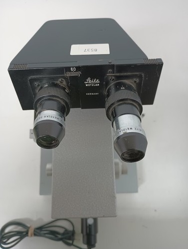 Vintage Leitz Wetzlar Dialux Microscope - Picture 22 of 23