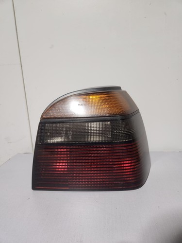 HELLA Rückleuchte rechts VW Golf 3 VR6 GTI Rücklicht Leuchte SCHWARZ 1H6945112B