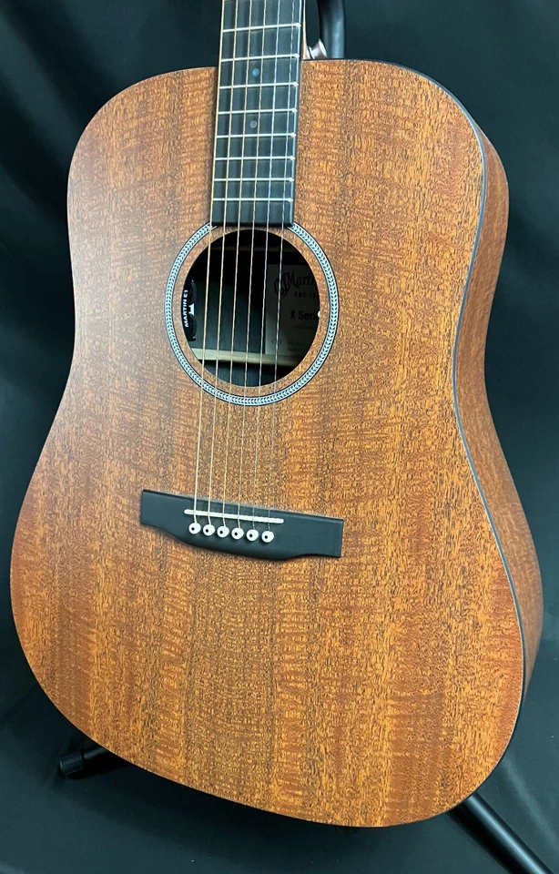 Акустическая электрогитара Martin D-X1E Mahogany Dreadnought с чехлом для гитары - Изображение 4 из 4