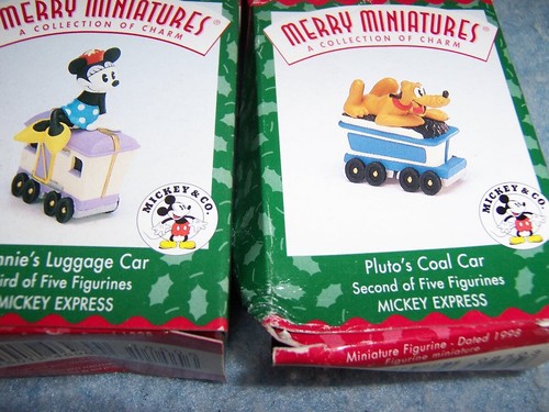 1998 Hallmark Merry Miniatures Figurines- Mickey Express, Set of 4 - Picture 2 of 5