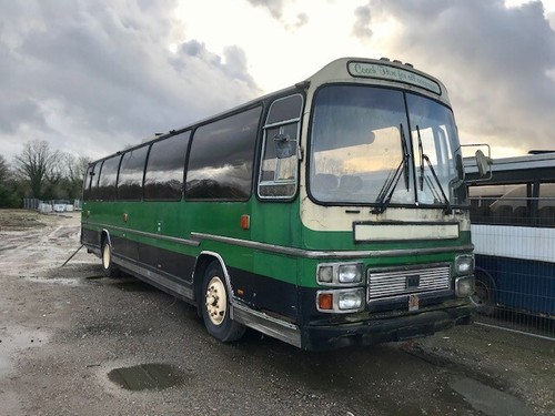 1982-Bedford-YNT-Plaxton-Supreme-V