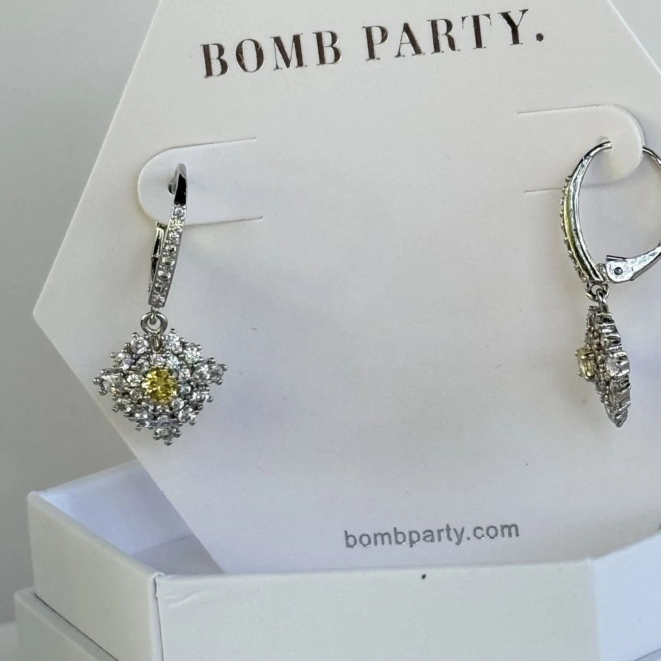 Bomb Party August Earrings Ombre Peridot "Lovely Oasis" Hoops/Dangle Rhodium - Image 2 of 4